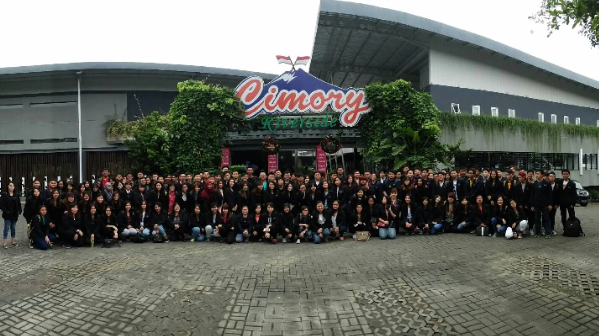 PT Cisarua Mountain Dairy (Cimory)